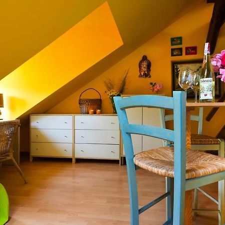 Live Like Locals: Market Square X Jewish District Krakau Kamer foto