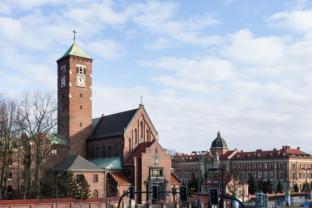 Live Like Locals: Market Square X Jewish District Krakau Buitenkant foto